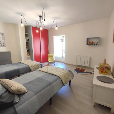 Maison De Village Châteauneuf-du-Pape Esterno foto