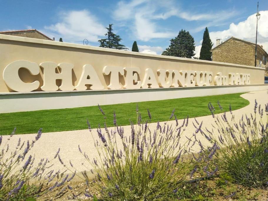 Maison De Village Châteauneuf-du-Pape Esterno foto